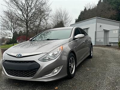 2011 Hyundai SONATA Hybrid   - Photo 2 - Tacoma, WA 98409