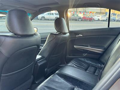 2009 Honda Accord EX-L   - Photo 11 - Tacoma, WA 98409