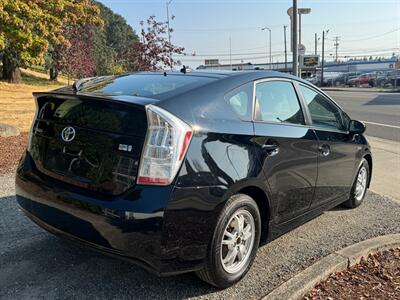 2010 Toyota Prius III   - Photo 5 - Tacoma, WA 98409