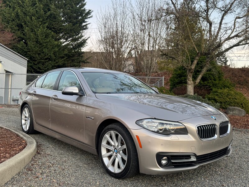 2015 BMW 5 Series 528i  