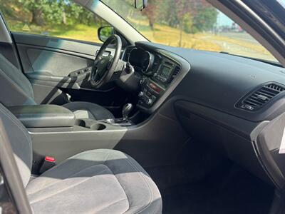 2012 Kia Optima Hybrid LX   - Photo 10 - Tacoma, WA 98409