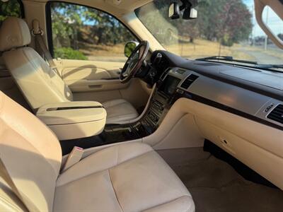 2008 Cadillac Escalade ESV Luxury - Photo 13 - Tacoma, WA 98409