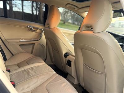 2013 Volvo S60 T5   - Photo 10 - Tacoma, WA 98409