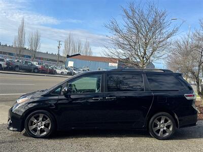 2017 Toyota Sienna SE Premium 8-Passenger   - Photo 6 - Tacoma, WA 98409