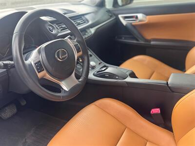 2012 Lexus CT 200h Premium - Photo 12 - Tacoma, WA 98409