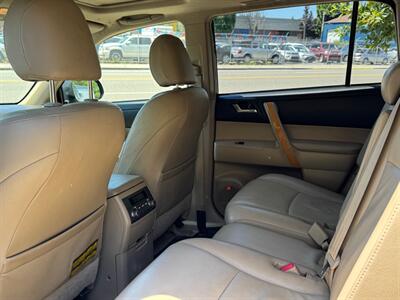 2008 Toyota Highlander Hybrid Limited - Photo 10 - Tacoma, WA 98409