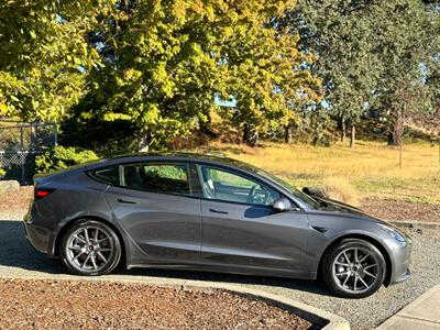 2022 Tesla Model 3 Long Range   - Photo 4 - Tacoma, WA 98409