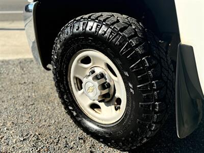 2010 Chevrolet Silverado 2500HD Work Truck   - Photo 13 - Tacoma, WA 98409