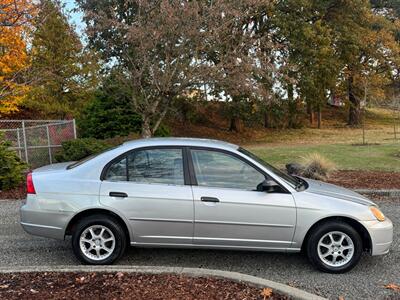 2001 Honda Civic LX   - Photo 5 - Tacoma, WA 98409