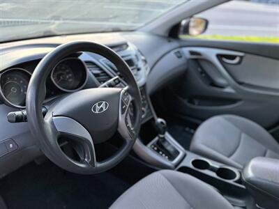 2016 Hyundai ELANTRA SE   - Photo 16 - Tacoma, WA 98409