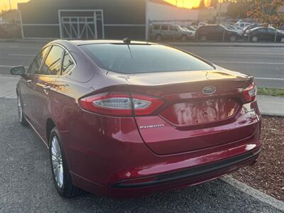 2013 Ford Fusion Hybrid SE - Photo 6 - Tacoma, WA 98409