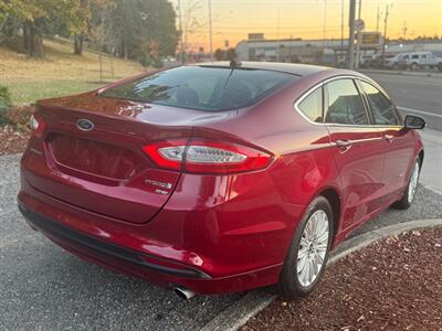 2013 Ford Fusion Hybrid SE - Photo 5 - Tacoma, WA 98409