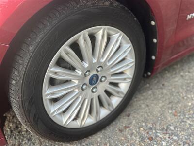 2013 Ford Fusion Hybrid SE - Photo 15 - Tacoma, WA 98409