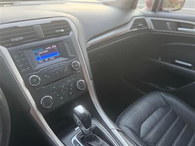 2013 Ford Fusion Hybrid SE - Photo 17 - Tacoma, WA 98409