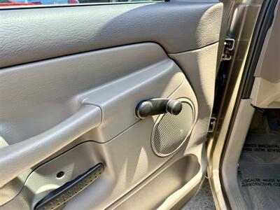 2004 Dodge Ram 1500 ST - Photo 15 - Van Nuys, CA 91406