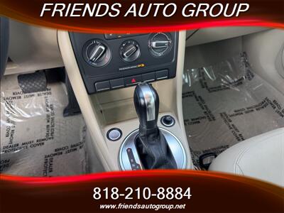 2013 Volkswagen Beetle 2.5L PZEV   - Photo 25 - Van Nuys, CA 91406