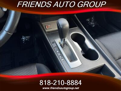 2017 Nissan Altima 2.5 SR   - Photo 18 - Van Nuys, CA 91406