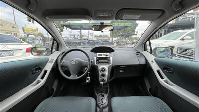 2007 Toyota Yaris   - Photo 11 - Van Nuys, CA 91406