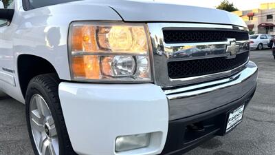 2008 Chevrolet Silverado 1500 LT2   - Photo 29 - Van Nuys, CA 91406