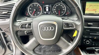 2011 Audi Q5 3.2 quattro Premium Plus   - Photo 13 - Van Nuys, CA 91406