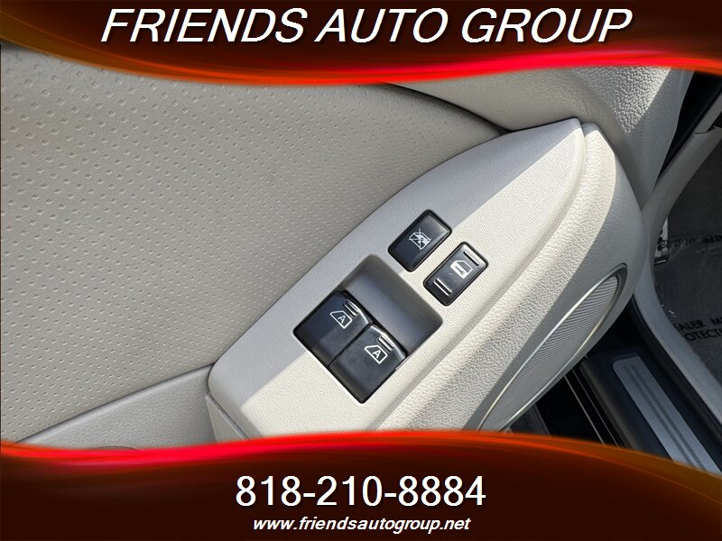 2006 Infiniti G35 photo 13