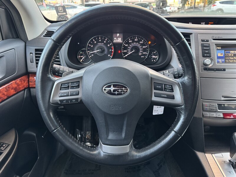 2012 Subaru Outback Limited - Photo 14