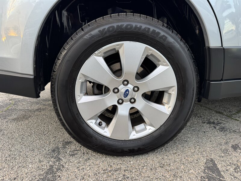 2012 Subaru Outback Limited - Photo 24