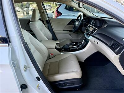 2014 Honda Accord EX-L V6 w/Navi - Photo 14 - Van Nuys, CA 91406