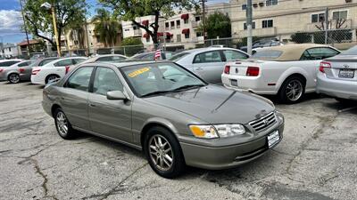 2000 Toyota Camry LE   - Photo 2 - Van Nuys, CA 91406