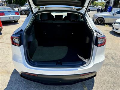 2021 Tesla Model Y Long Range Dual Motor AWD - Photo 23 - Van Nuys, CA 91406