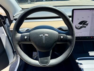 2021 Tesla Model Y Long Range Dual Motor AWD - Photo 19 - Van Nuys, CA 91406