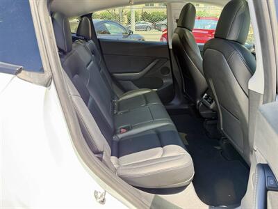 2021 Tesla Model Y Long Range Dual Motor AWD - Photo 15 - Van Nuys, CA 91406