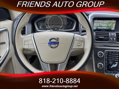2015 Volvo XC60 T5 Drive-E Premier   - Photo 21 - Van Nuys, CA 91406