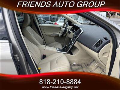 2015 Volvo XC60 T5 Drive-E Premier   - Photo 14 - Van Nuys, CA 91406