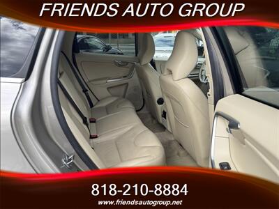 2015 Volvo XC60 T5 Drive-E Premier   - Photo 15 - Van Nuys, CA 91406