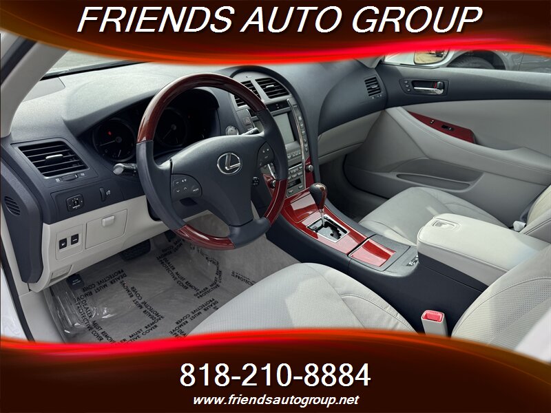 2009 Lexus ES 350 photo 10