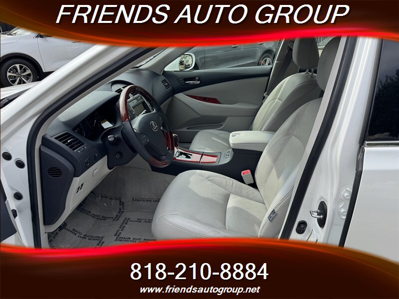 2009 Lexus ES 350 photo 11