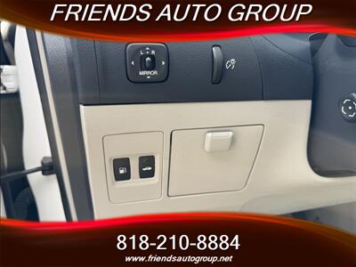 2009 Lexus ES 350   - Photo 19 - Van Nuys, CA 91406