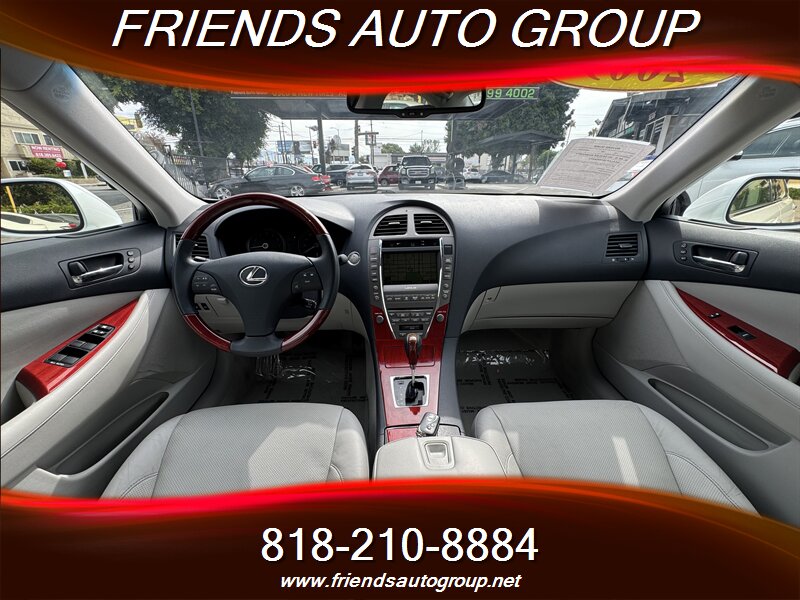 2009 Lexus ES 350 photo 16