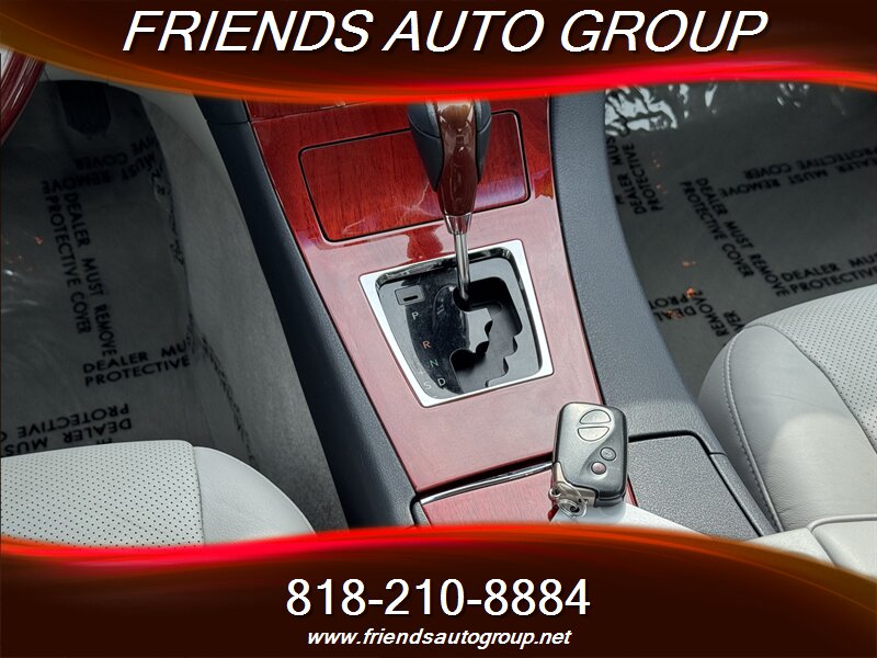 2009 Lexus ES 350 photo 23