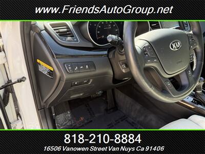 2014 Kia Cadenza Premium   - Photo 16 - Van Nuys, CA 91406