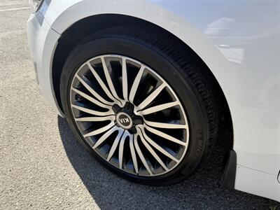 2014 Kia Cadenza Premium - Photo 24 - Van Nuys, CA 91406