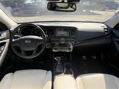 2014 Kia Cadenza Premium - Photo 13 - Van Nuys, CA 91406