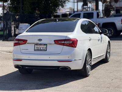 2014 Kia Cadenza Premium - Photo 4 - Van Nuys, CA 91406