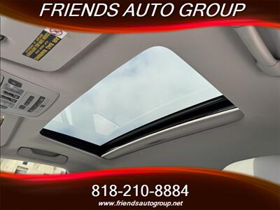 2011 Lexus ES 350   - Photo 24 - Van Nuys, CA 91406