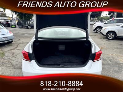 2011 Lexus ES 350   - Photo 26 - Van Nuys, CA 91406