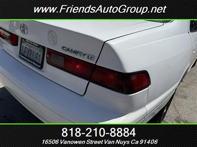 1999 Toyota Camry LE - Photo 10 - Van Nuys, CA 91406