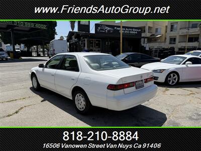 1999 Toyota Camry LE - Photo 9 - Van Nuys, CA 91406