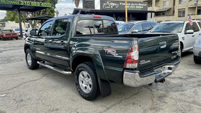 2011 Toyota Tacoma PreRunner V6   - Photo 3 - Van Nuys, CA 91406