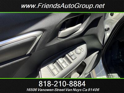 2015 Honda Fit LX   - Photo 17 - Van Nuys, CA 91406